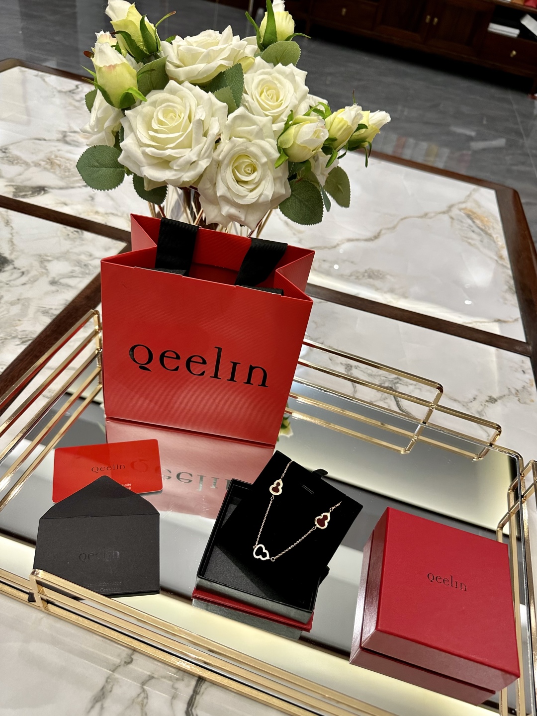 QEELIN jewelry model 18